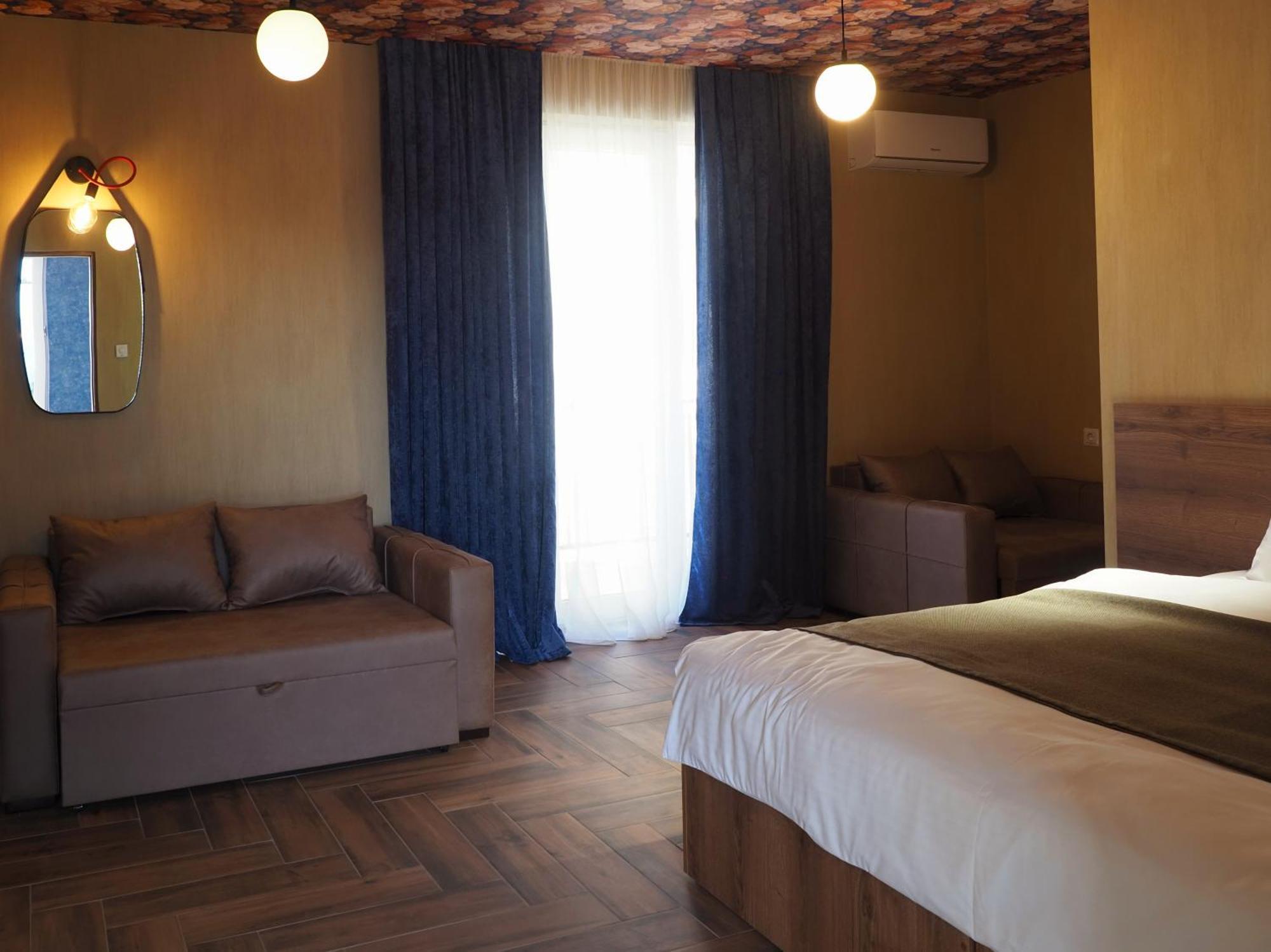 Hotel Hills In Old تبليسي المظهر الخارجي الصورة