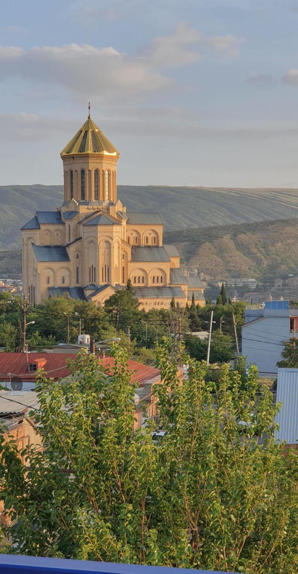 Hotel Hills In Old تبليسي المظهر الخارجي الصورة