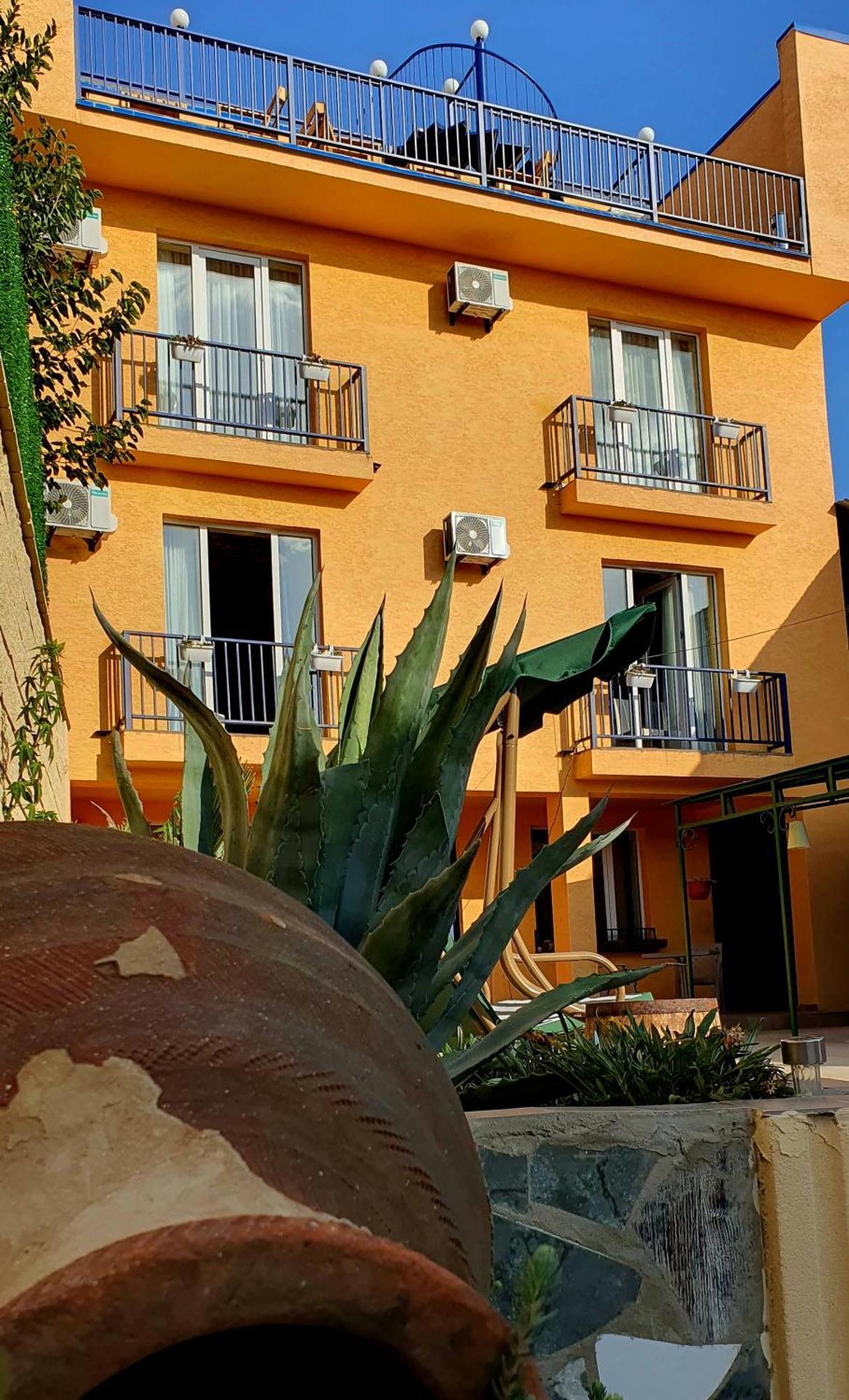 Hotel Hills In Old تبليسي المظهر الخارجي الصورة